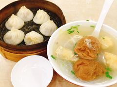 -珊珊小笼馆(仙霞路店)