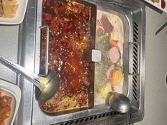 -海底捞火锅(新松江路生日主题店)