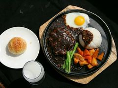 -西安绿地假日酒店·丽宝轩中餐厅