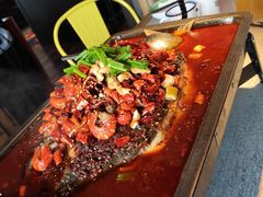 -探鱼·鲜青椒爽麻烤鱼(天河优托邦店)