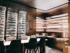 -wineapp葡萄酒餐吧(外滩金融中心店)
