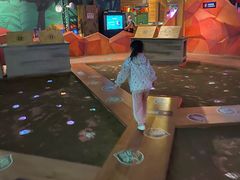 -珠海横琴国家地理探险家中心(创新方)