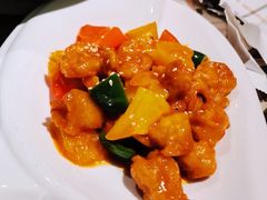 菠萝咕噜肉-雍哲港式餐厅(现代广场店)