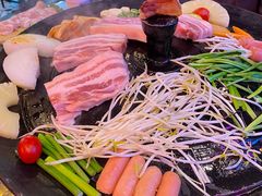 -豚豚家돈돈가韩国锅盖烤肉(新北万达店)