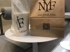 -纽约薯条(世豪广场店)