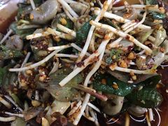 凉拌折耳根-一品红烧鸭特色川菜(三岔湖店)