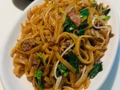 干炒牛河-潮泰牛肉火锅 · 创于1992年(车公庙店)