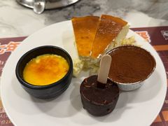 -金马门国际美食百汇(珞喻路店)