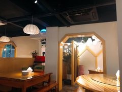 -邻家小馆(银都店)