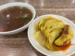 牛肉锅贴-草桥清真牛肉锅贴扁食店