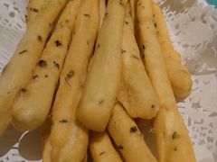 茴香小油条-青瓷火锅料理(西单大悦城店)