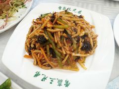 -常赢三兄弟·清真涮肉·清真炒菜(朝阳新城店)
