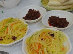 -秦君宝手擀菠菜面(金花路店)
