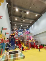 -乐多星球潮玩中心(沈阳嘉里城店)