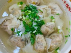 -南城香·饭香串香馄饨香(青年路店)
