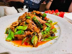 -初蓉丨遇见新川菜(亲贤街荣耀店)