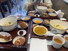 -百年老字号·观振兴蟹黄面·三虾面·苏式面(观前街富仁坊巷店)