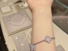 -梵克雅宝(国贸商城店)