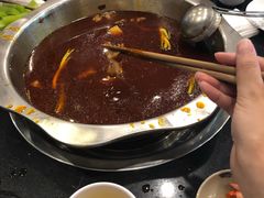 -冯记香辣兔火锅(茶店子总店)