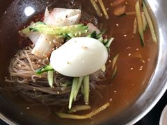 -牛信亭韩国料理·炭火烤肉(紫藤路店)