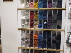 -优衣库(郑州丹尼斯大卫城店)