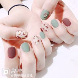 -Pink You美甲洗眉纹绣定制中心