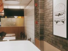 -麦当劳(中唱大厦店)