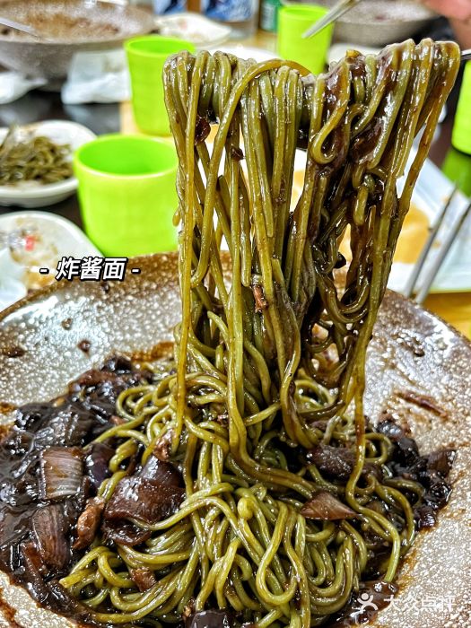 来味香(麦世达韩国精品百货店)炸酱面图片