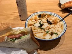 -早安山丘·豆浆油条(小木桥路店)