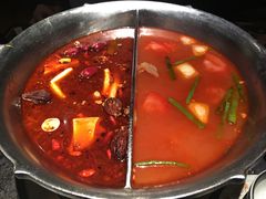 -湊湊火锅·茶憩(新中关购物中心店)