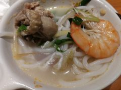 云南过桥米线-云海肴·汽锅鸡·云南菜(高德置地店)