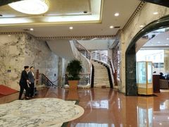 -国谊宾馆·地面停车场