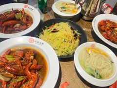 -叶派龙虾•招牌香辣蟹·海鲜(中海国际店)