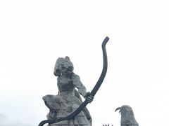 -巴陵广场
