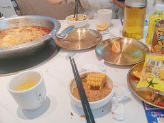 -鸡遇虾煲干锅火锅(小寨金莎店)