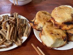 -宝瑞门钉肉饼店