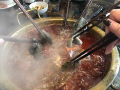 -小天鹅火锅·一线江景洪鼎旗舰店(洪崖洞店)