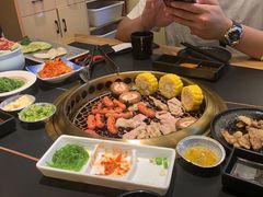 -極屋鮨牛 · 烧肉酒场(时代C馆店)