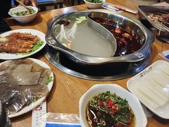-成都玉林串串香火锅(三八店)