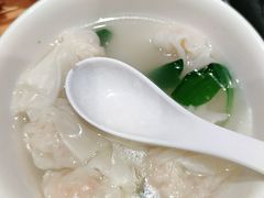 -诚铭记·虾仁汤包·成都小吃(融创店)