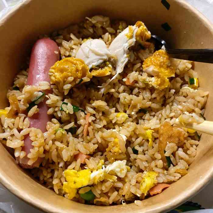 阿呆炒饭·野菜炒饭-"[服务铃]服务:还可以 中规中矩「油.