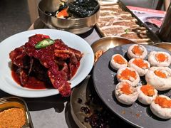 -草家酱蟹炭火烤肉店(珲春南路一店)