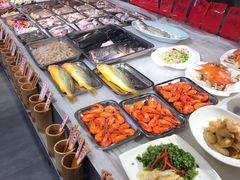 自助取餐区-侬佳蒸菜馆(听潮店)