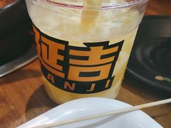-牛小嫩串串火锅(老国贸总店)