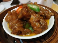 -广州中心皇冠假日酒店·百粤楼