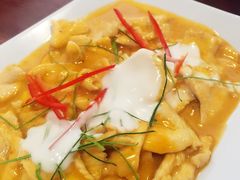 -Dang restaurant (patong phuket)