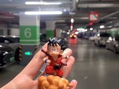 -绿地缤纷城-停车场