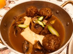 -Tapa Tapa