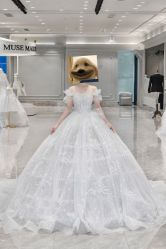 点击看大图 -MuseMarry婚纱(前海嘉里中心店)