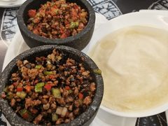 黑红三剁双拼-蝴蝶泉宾馆-中餐厅